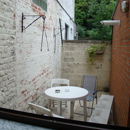 Chez Babs Et Phil Holiday home Jumet